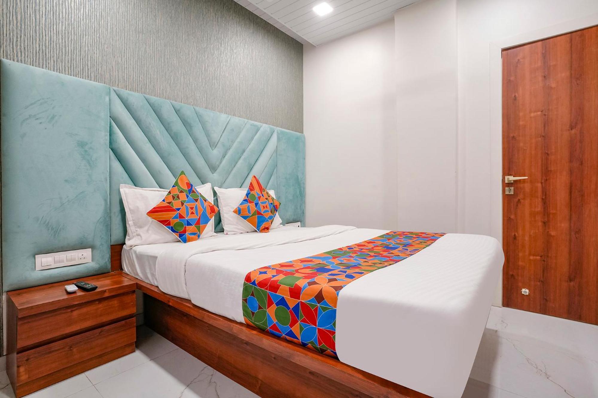 Fabhotel The Mint Bombay Esterno foto