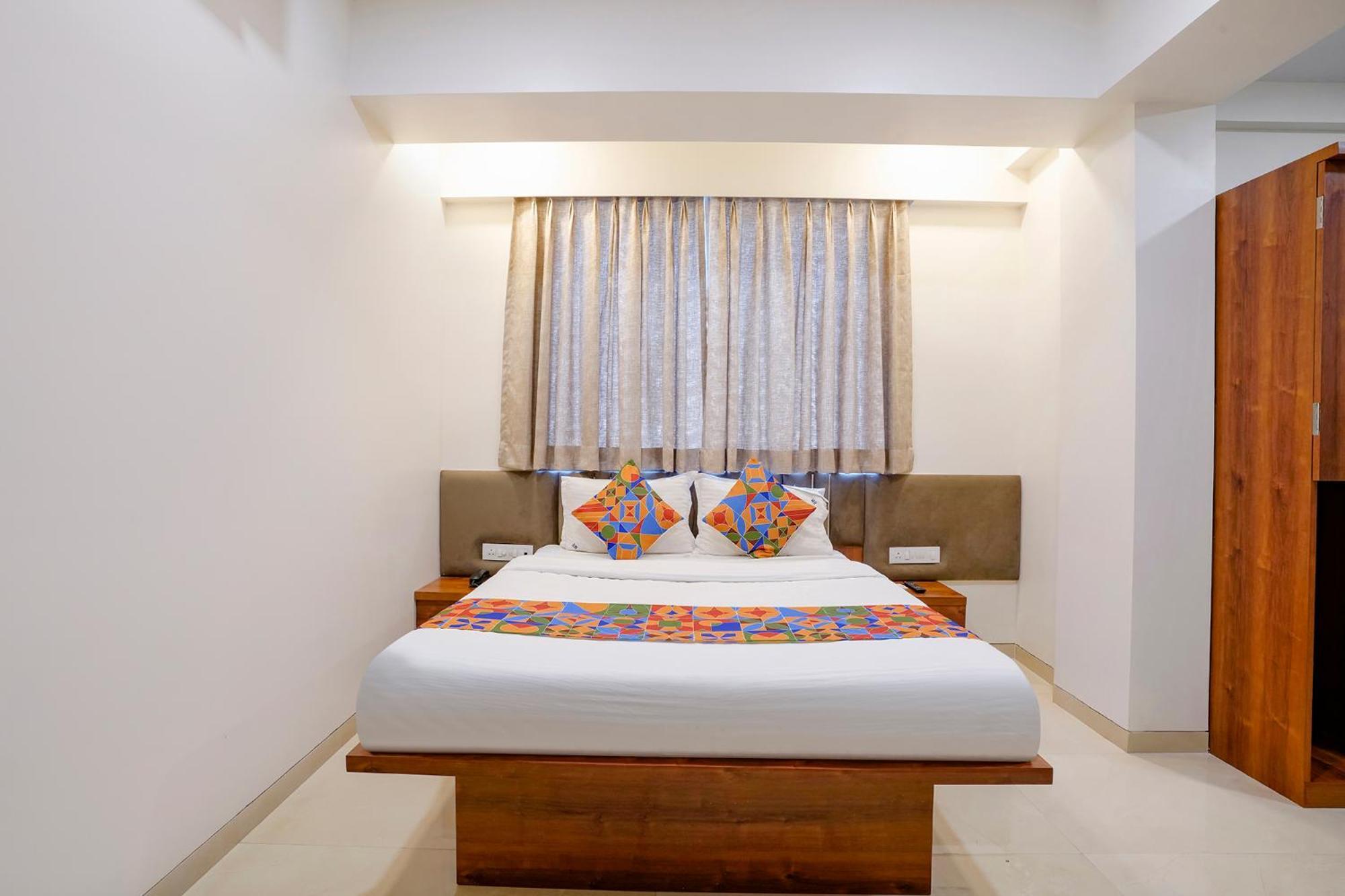 Fabhotel The Mint Bombay Esterno foto